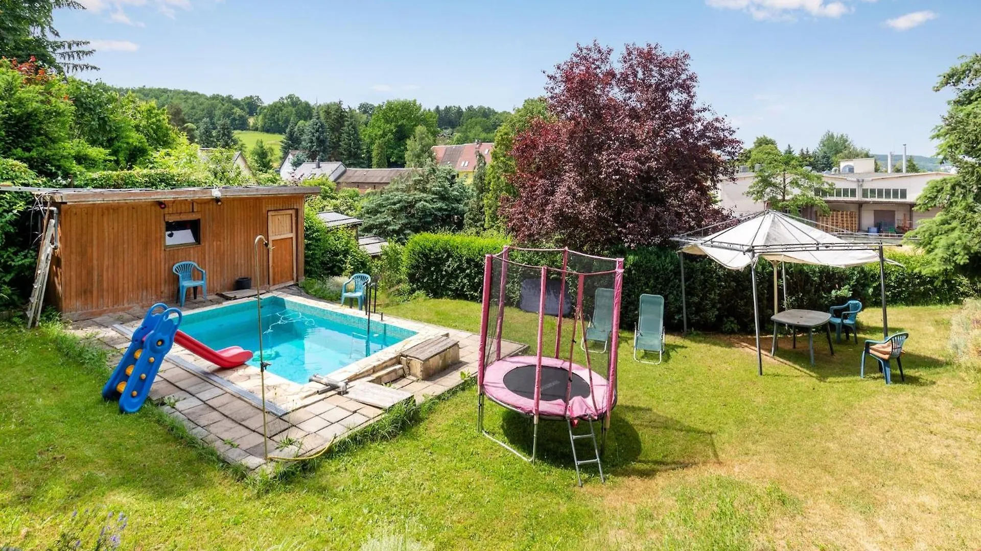 Cosy Apartment In Dresden With Balcony And Swimming Pool Tyskland